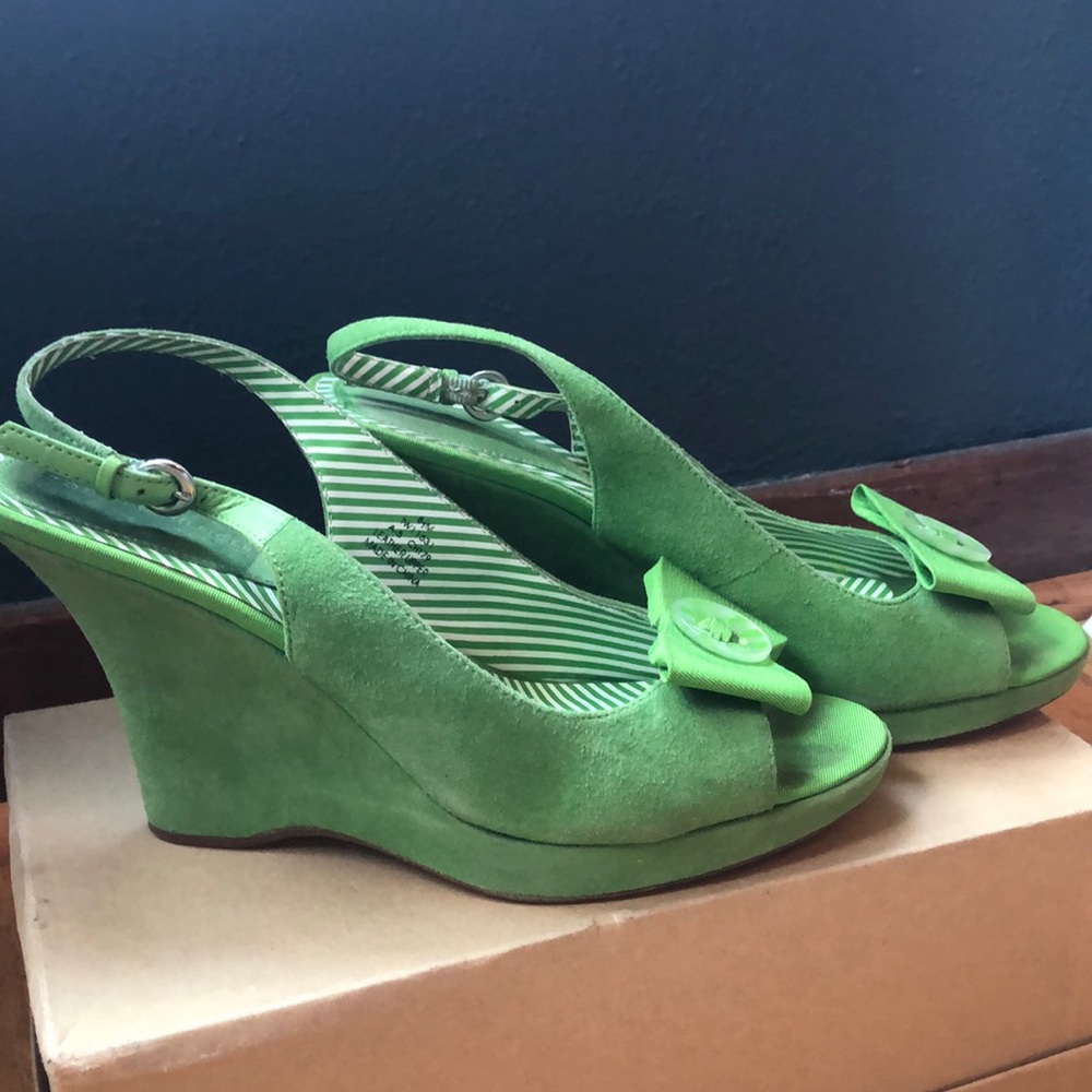 Suede platform sandals